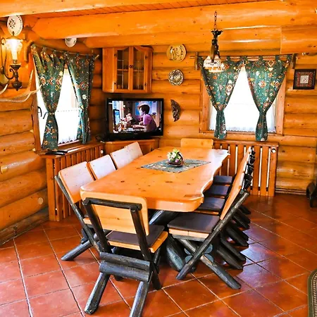Casa De Lemn * Risnov